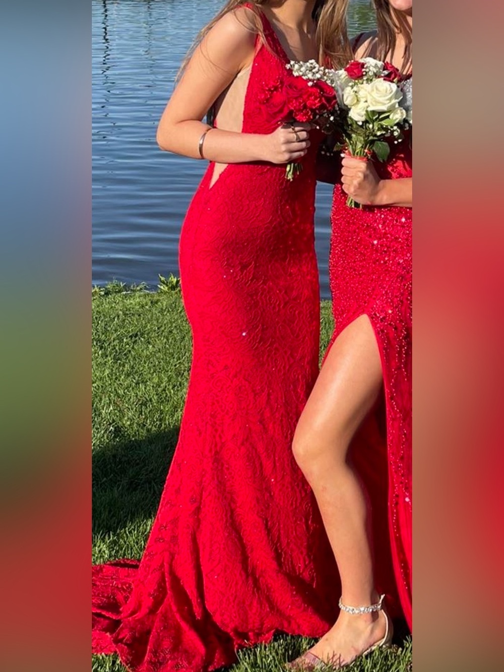 Elegant Red Lace V-Neck Evening Gown